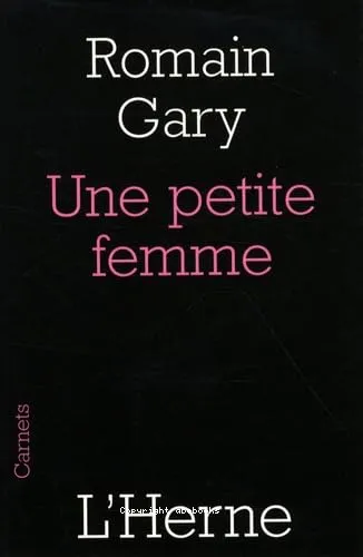 Une petite femme